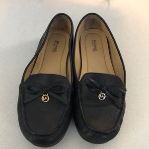 Michael Kora black leather loafer